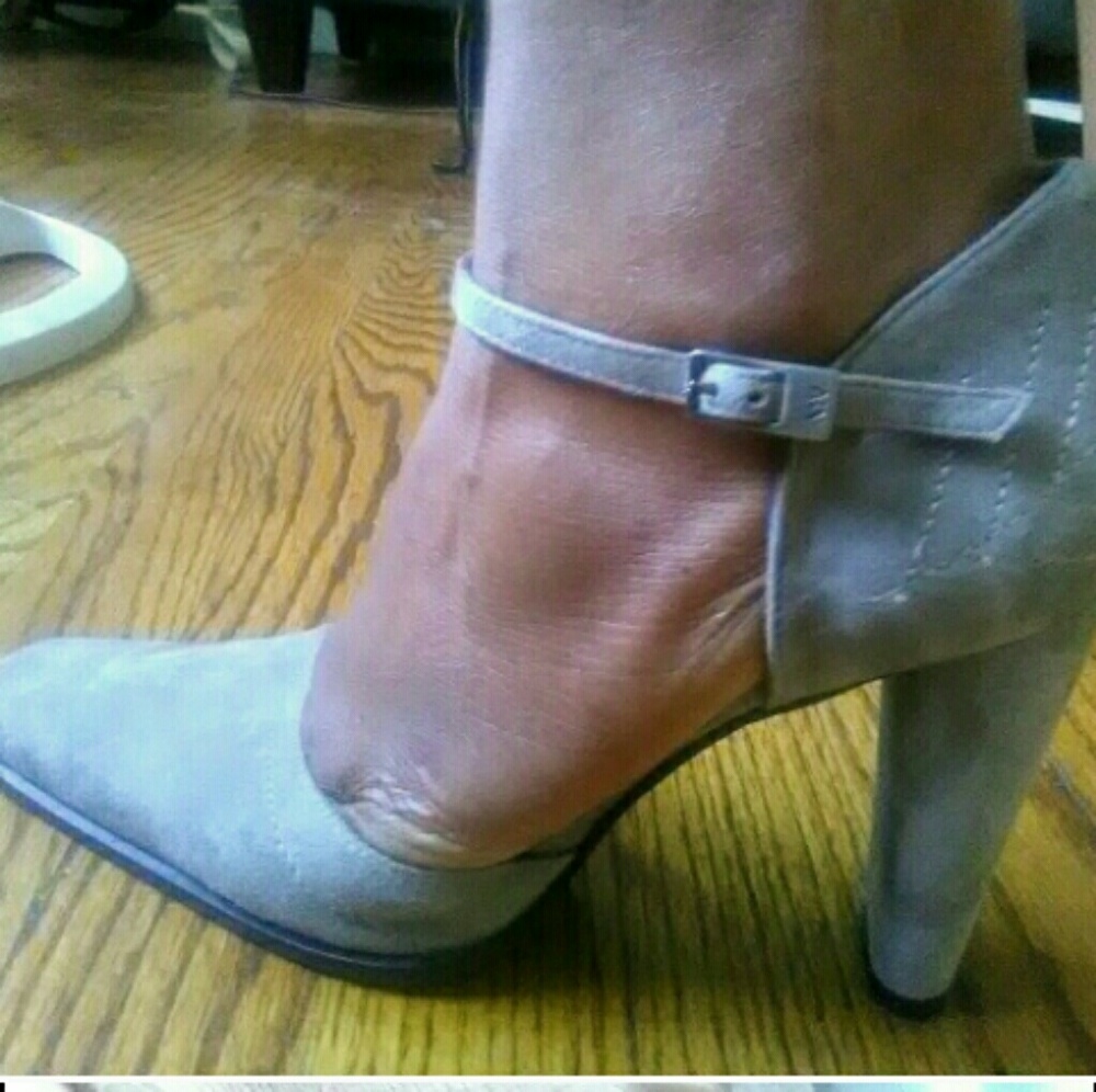 NWOT Martinez Valero suede Mary Jane's